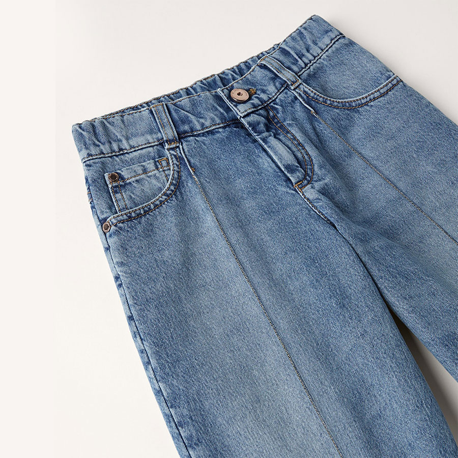 Sed ut perspiciatis unde omni serror